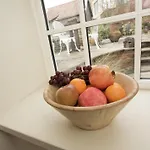 1 Bed In York Oc-G0032 * Crayke